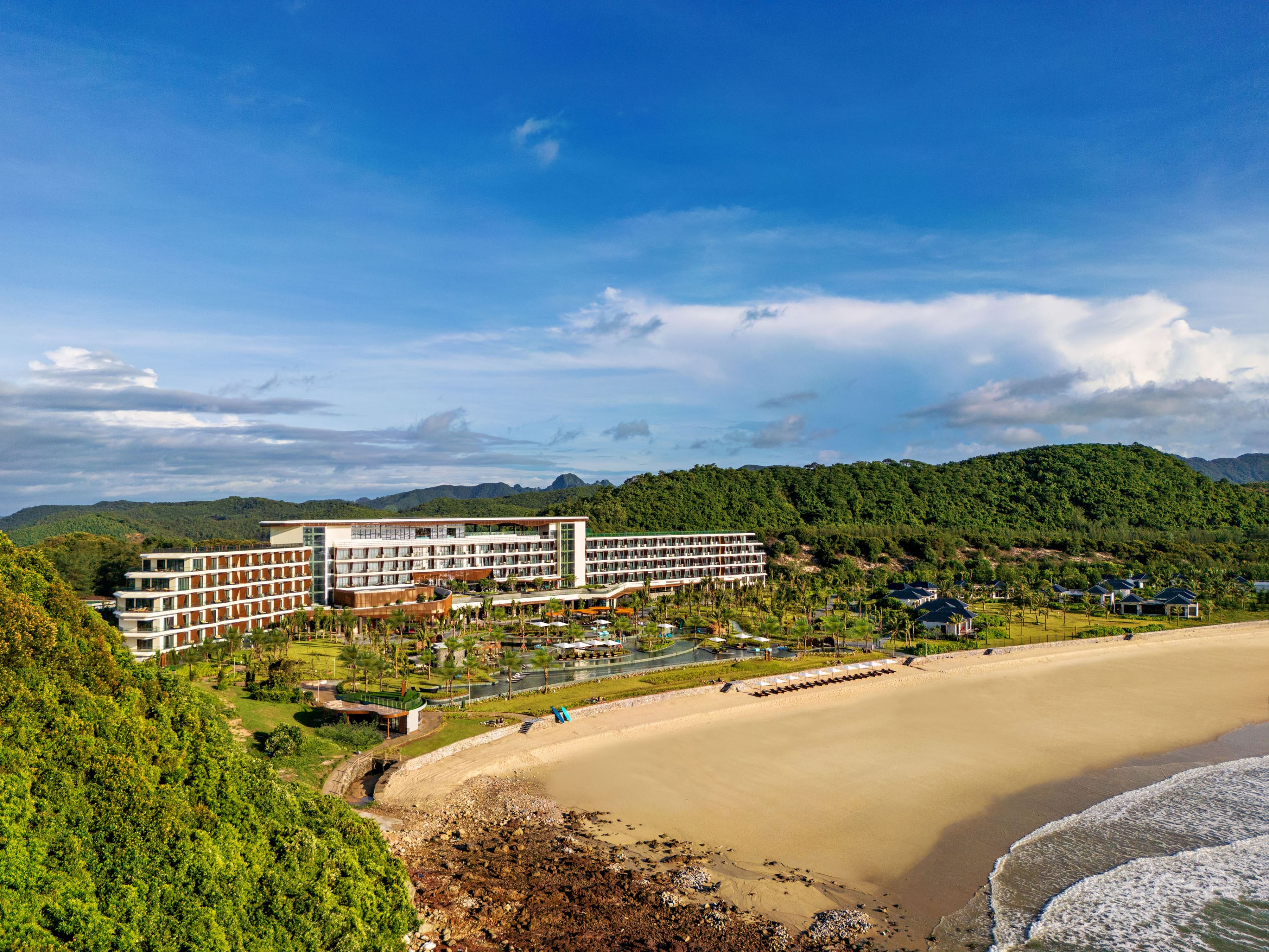 resort ở Vân Đồn