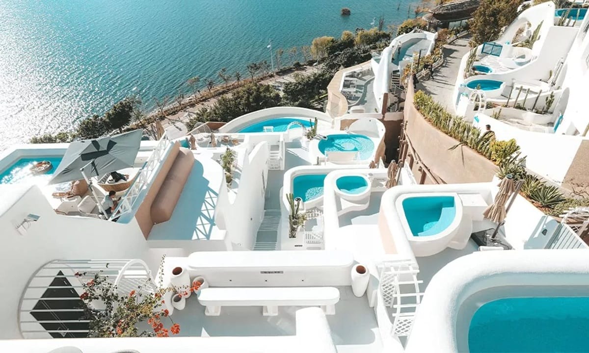 Dali Santorini Hotel