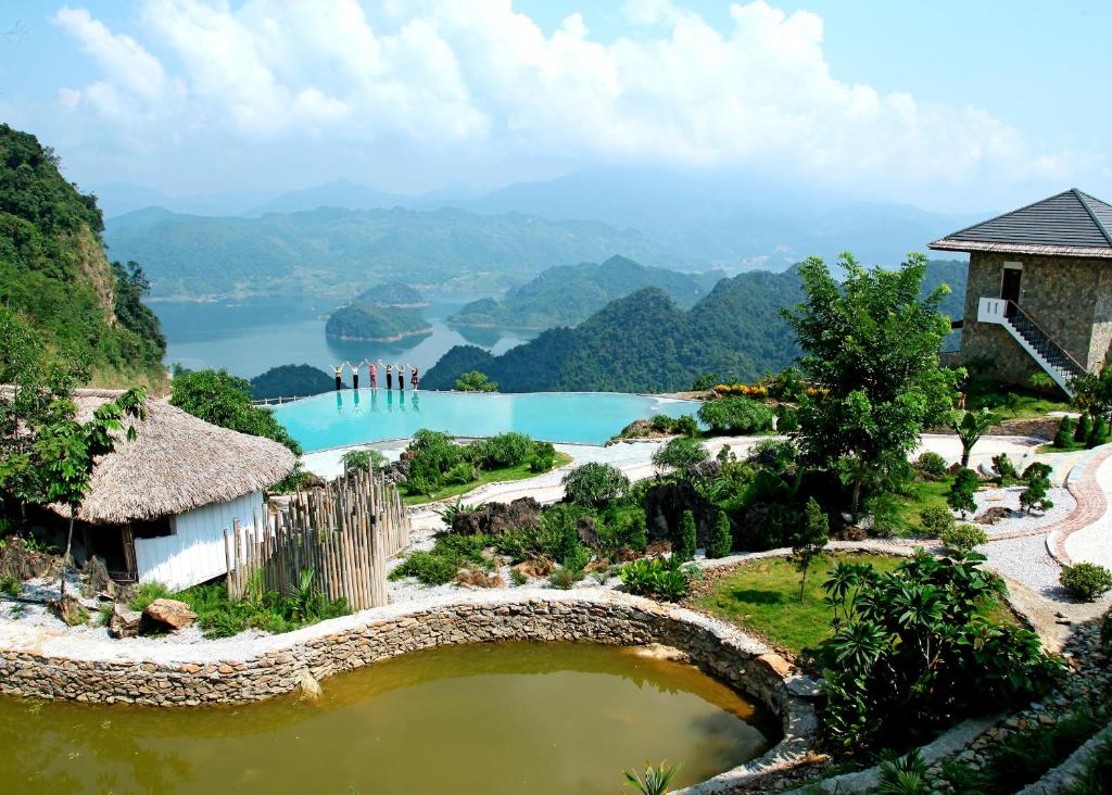 Bakhan - Resort đẹp giá rẻ ở Hoà Bình