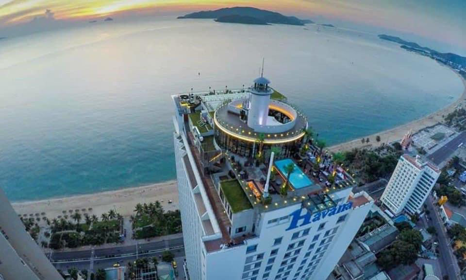 khách sạn view biển Premier Havana Nha Trang