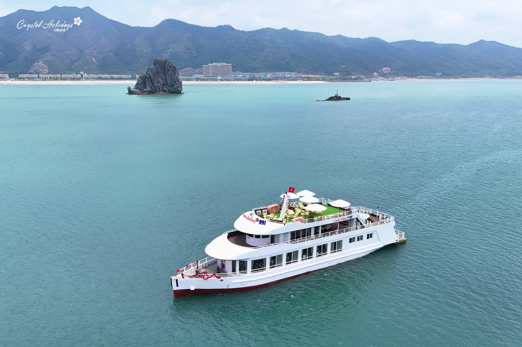 Tàu tham vịnh Bái Tử Long