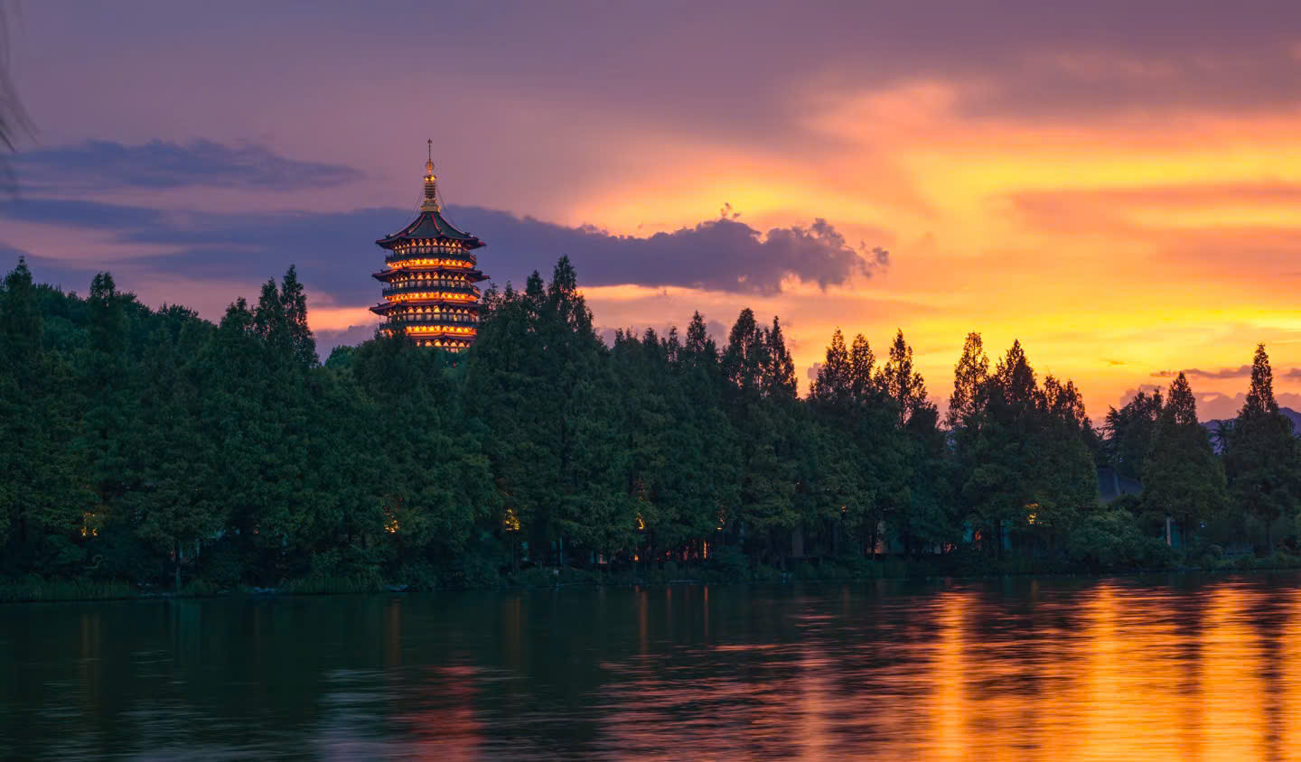 Du lịch Tây Hồ Trung Quốc có gì đẹp? 03