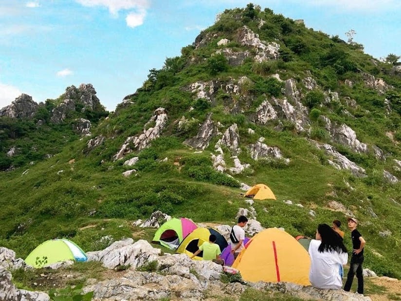 Camping Núi Trầm