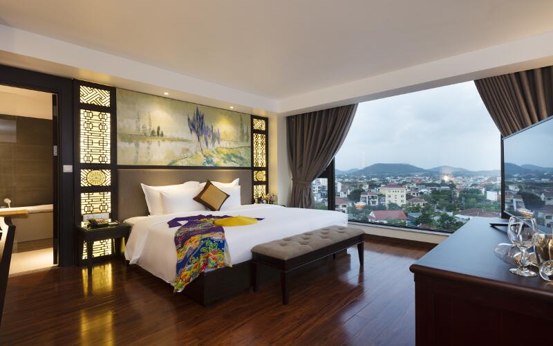 Thanh Lịch Royal Boutique Hotel Hue 01