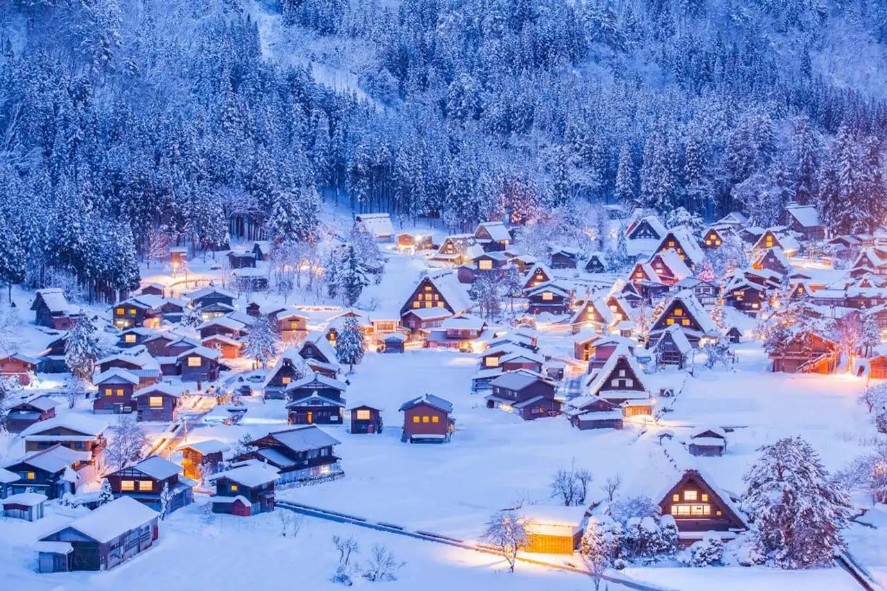 nhat-ban/tour-don-giang-sinh-o-lang-co-tich-shirakawago