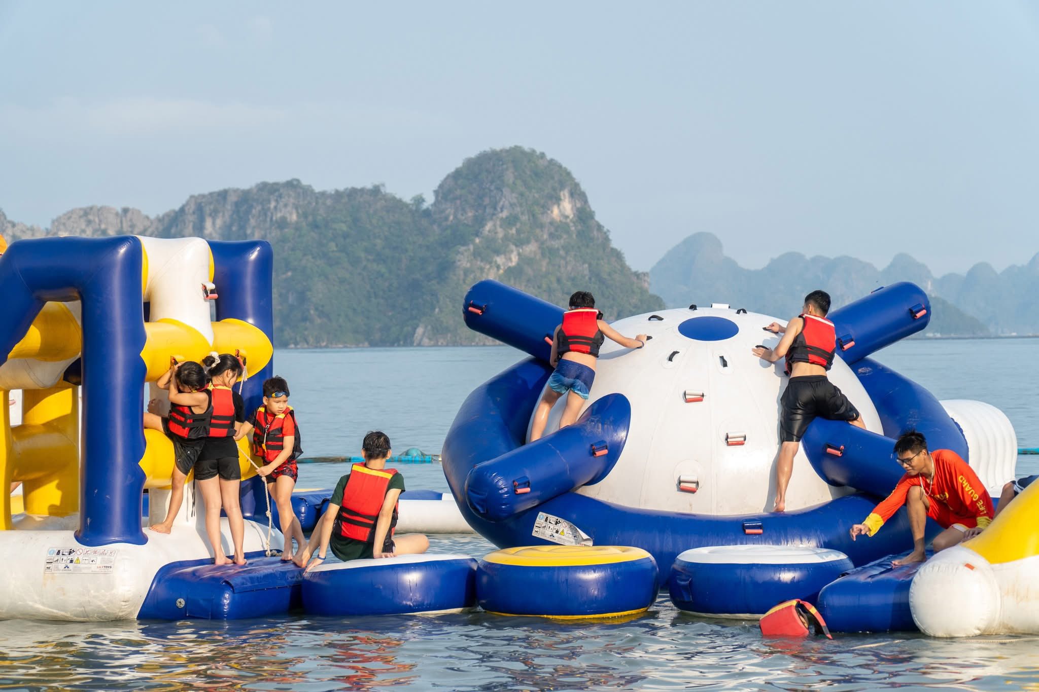 tour du lịch Vân Đồn 2 ngày 1 đêm