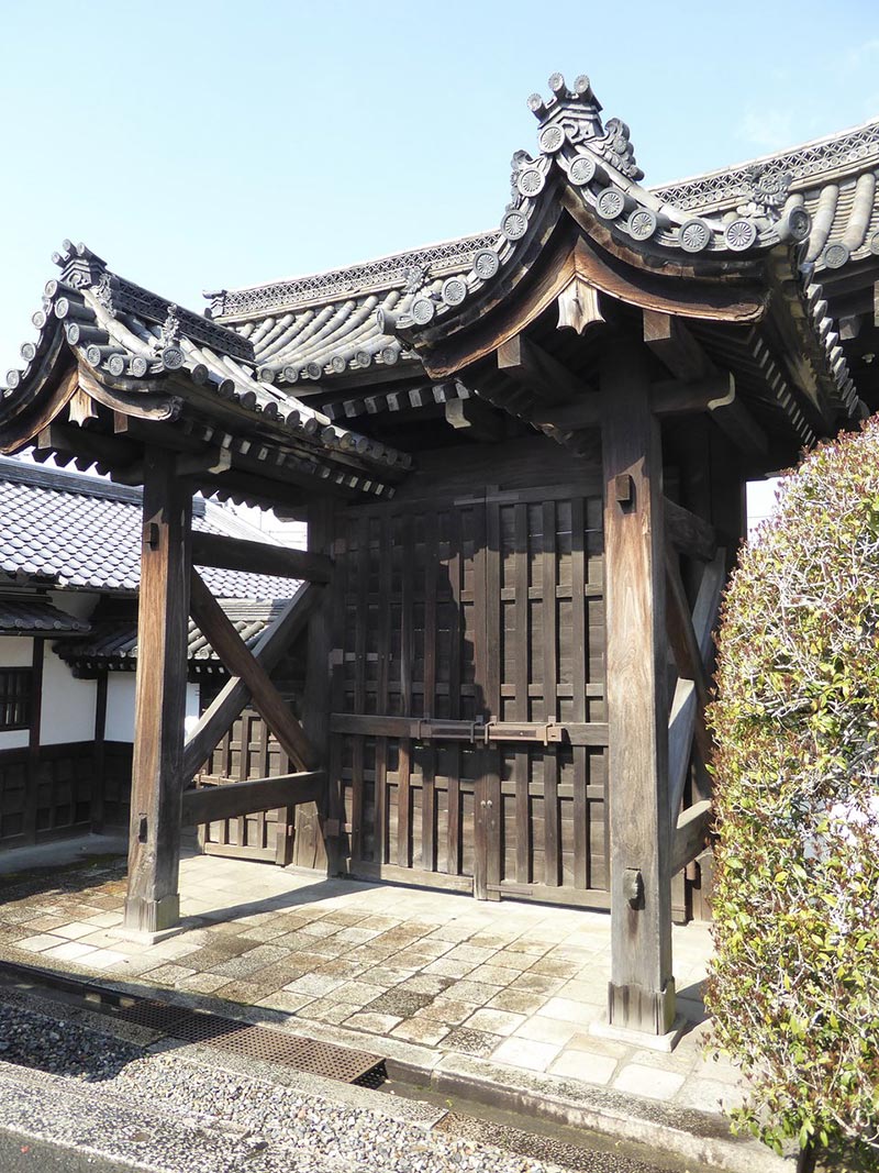 Du lịch Nhật Bản đền Sanjusangendo