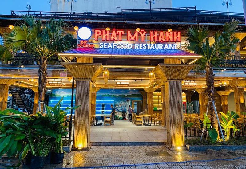 Nhà hàng hải sản Phát Mỹ Hạnh ở Sơn Trà, Đà Nẵng